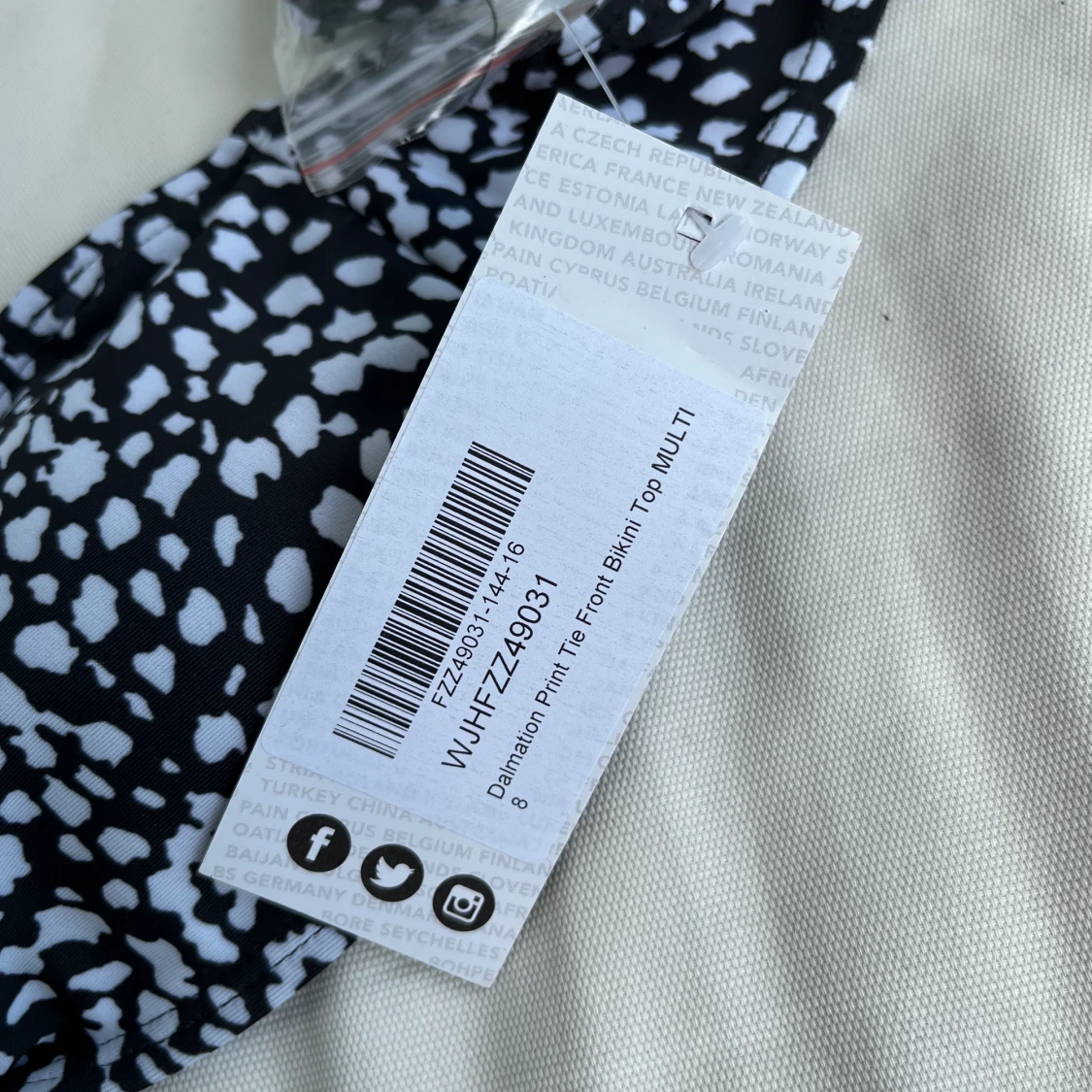 Bikiniöverdel från Boohoo - 91