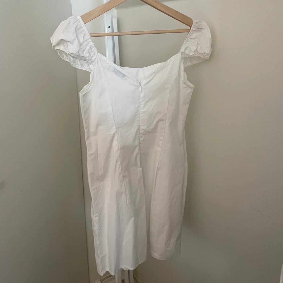 Vit klänning från NA-KD  - 90