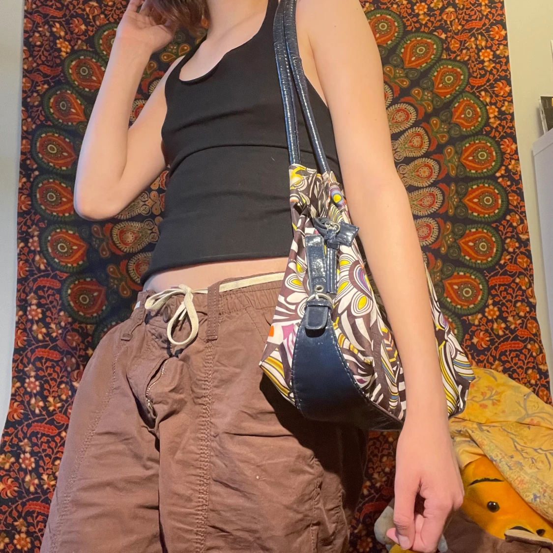 Fin mönstrad väska