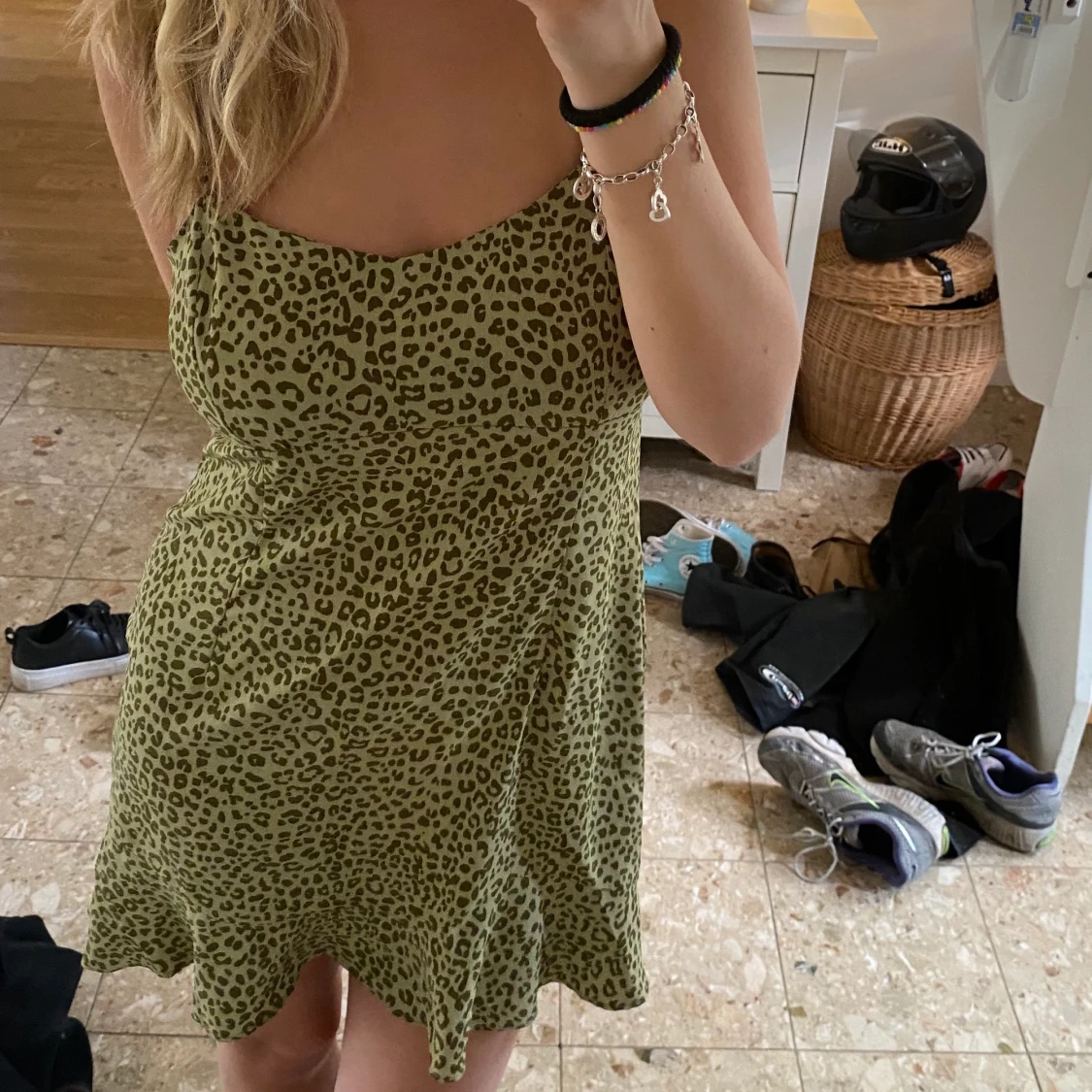Grön leopard klänning  - 90