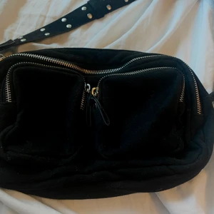 Gina väska  - Den gamla Gina väskan (skriv bara om ni ska köpa)