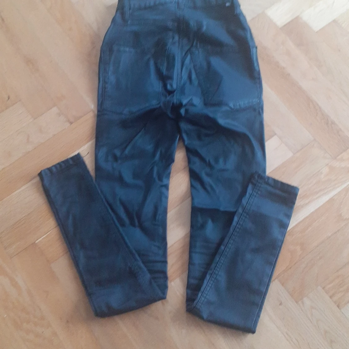 Skinn byxa - 90