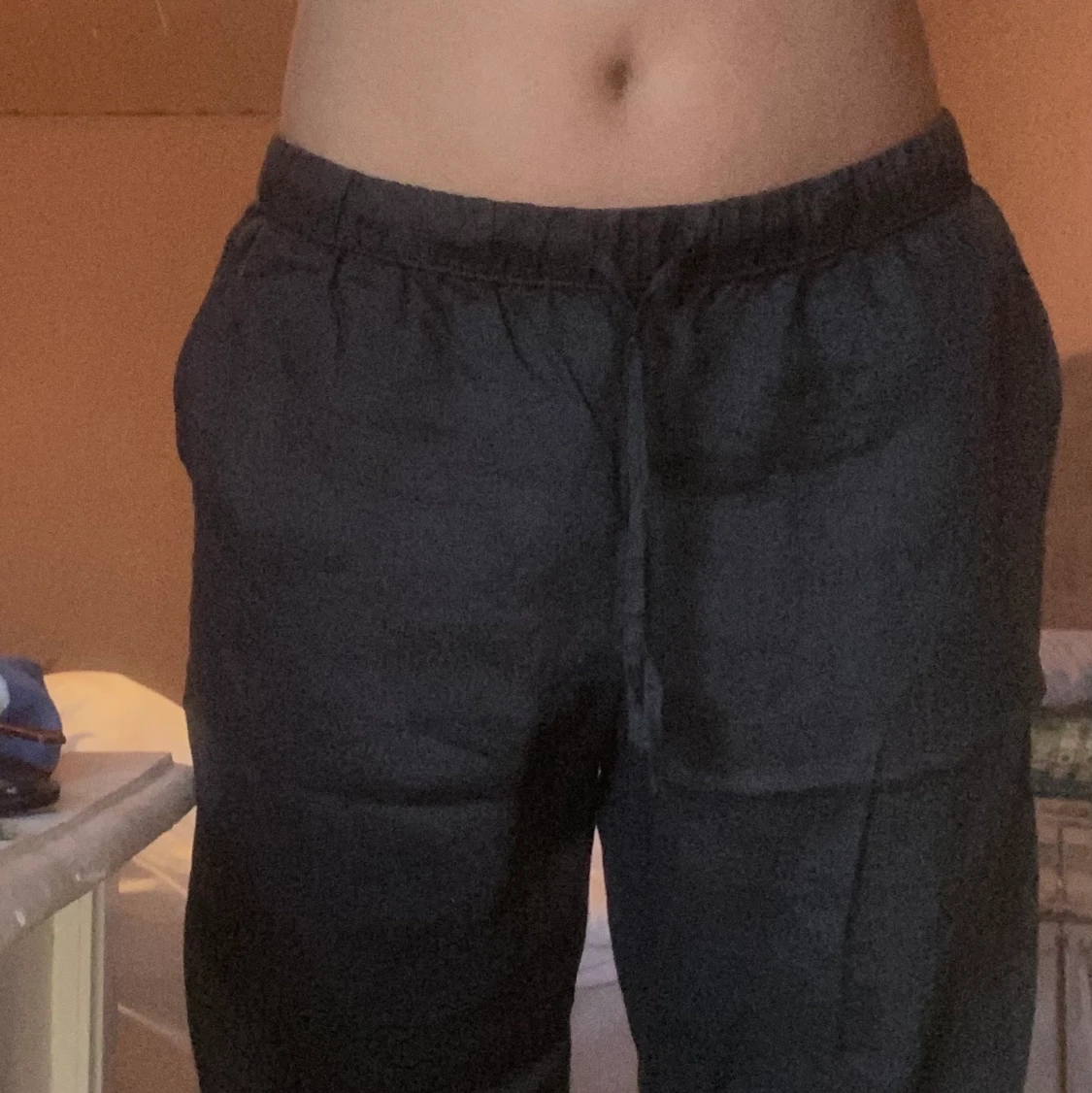 Lågmidjade raka linnebyxor