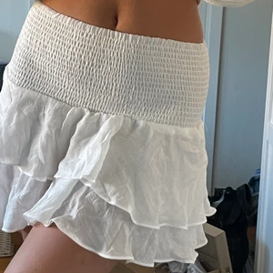 Kjol - Kjol från shein strl 38, köparen står för frakt 🫶🏻💖