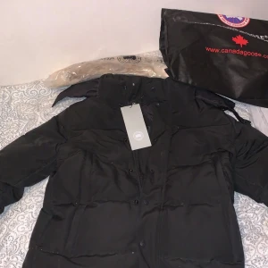 Canada jacka  - Stl M