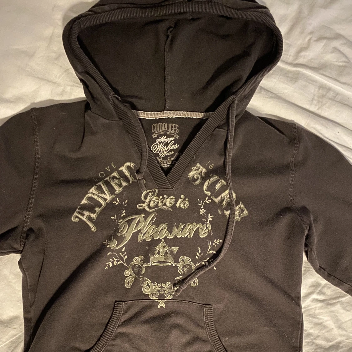 Brun hoodie med tryck