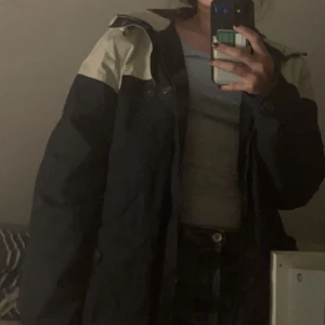 Jacka  - Topman jacka, använd få gånger och i bra skick☺️