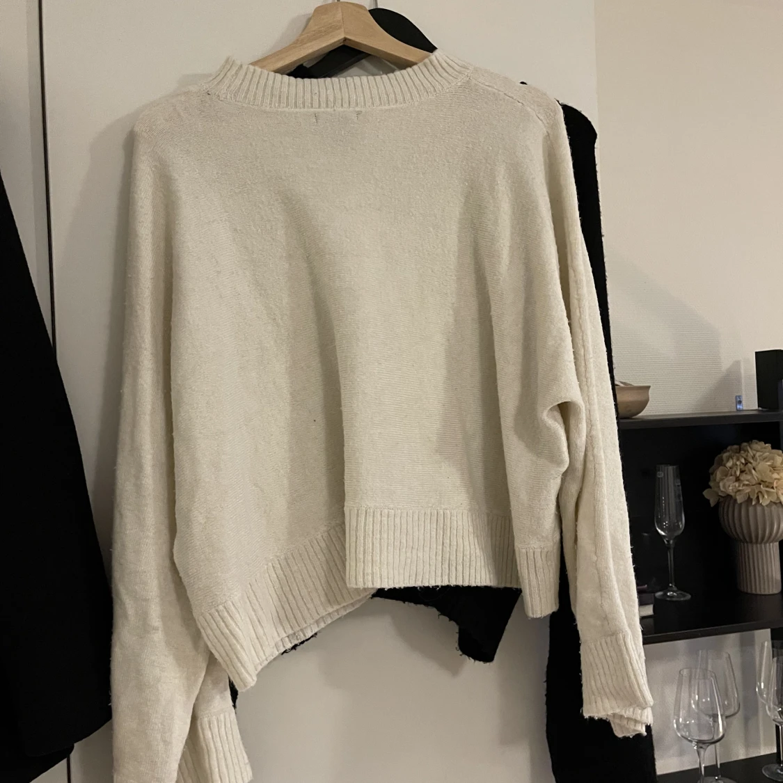 Beige stickad tröja