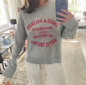 Zadig tröja - Lånade bilder! Säljer denna jättefina Zadig tröja i nyskick💘Nypris ca 2000kr