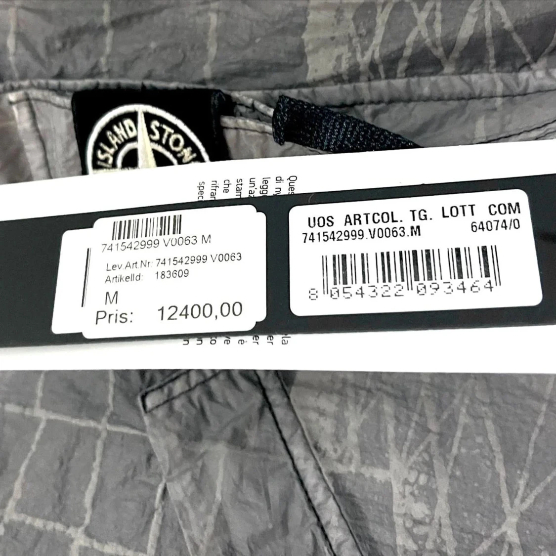 Stone Island jacka i M nypris 12.400 - 91