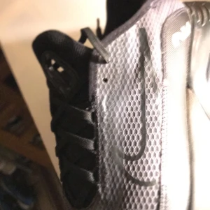 Nike air Max  - Hej, Säljer ett par nya Nike air Max skor som jag bara använt i 2 veckor 