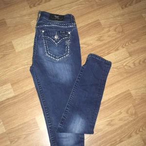 Miss me jeans  - Skinny midrise. Pris förhandlingsbart 