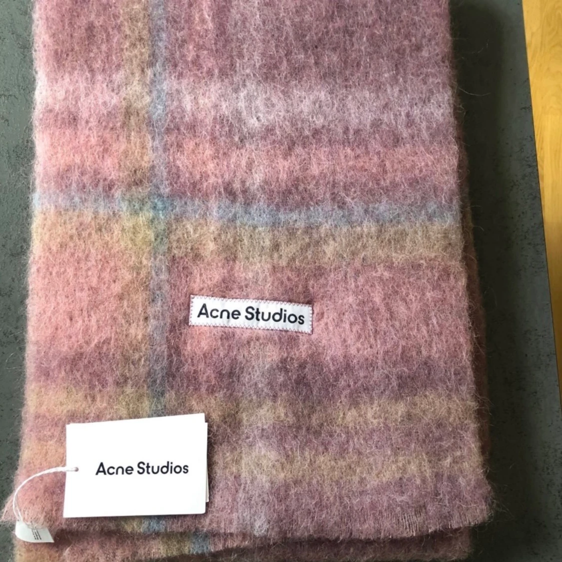 NY! Acne studios Halsduk  - 90
