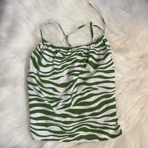 randig tröja  - randig tröja i strl XS/S