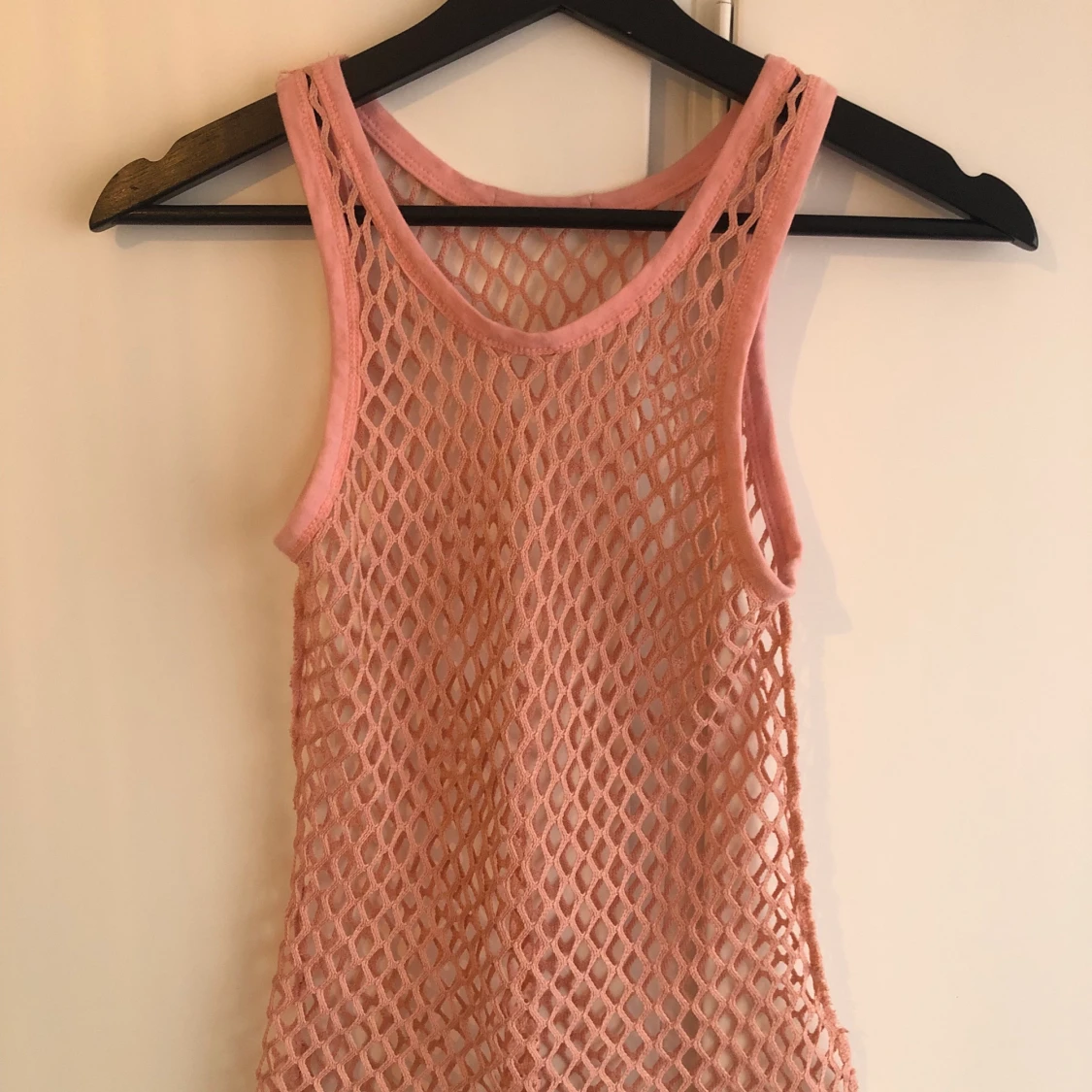 Rosa nät linne storlek S