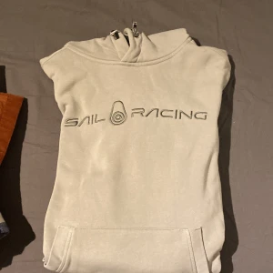 Sail racing hoodies  - Passar normalt- 400kr för båda 