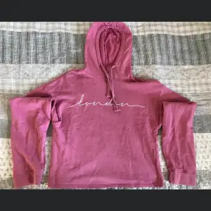 Rosa hoodie från NAKD stl S