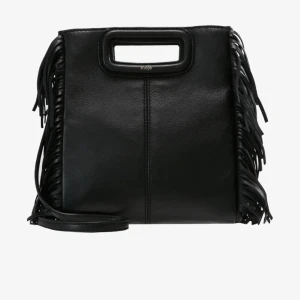 MAJE VÄSKA - Säljer den stora modellen av Maje väskan i läder/skinn. Handtagen är slitna