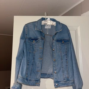 Jeansjacka från Bershka - Som ny