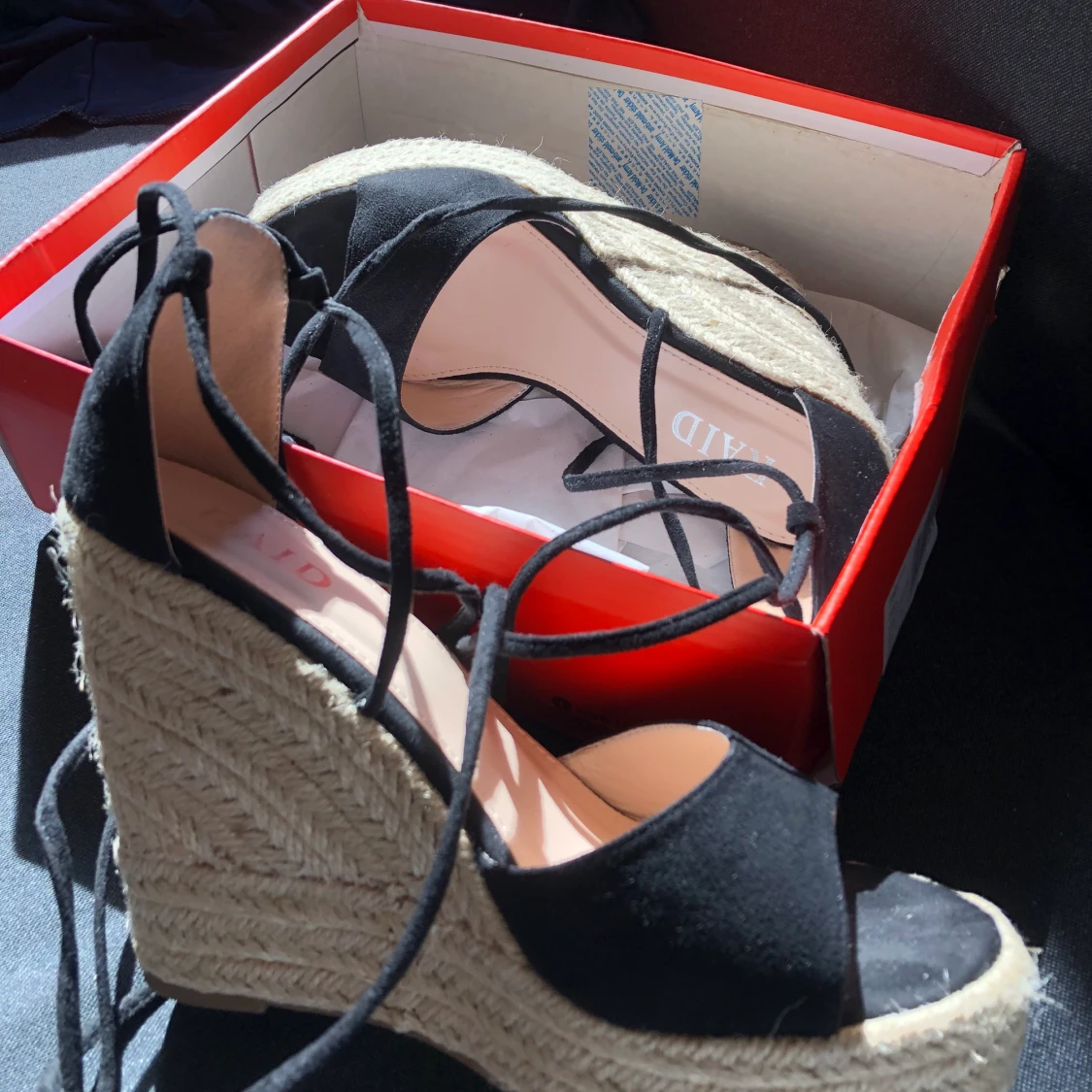 Klackar Svarta  - 91