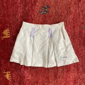 vintage fila tenniskjol - köpt second hand men har aldrig använt den!