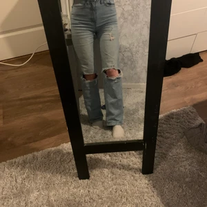 Jeans - Riktigt fina jeans, köpte dom på secondhand, storlek xs, sitter super fint