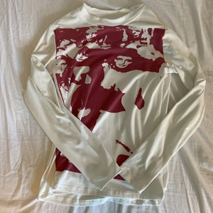 Trlja - Supercool tröja med häftig tryck❤️