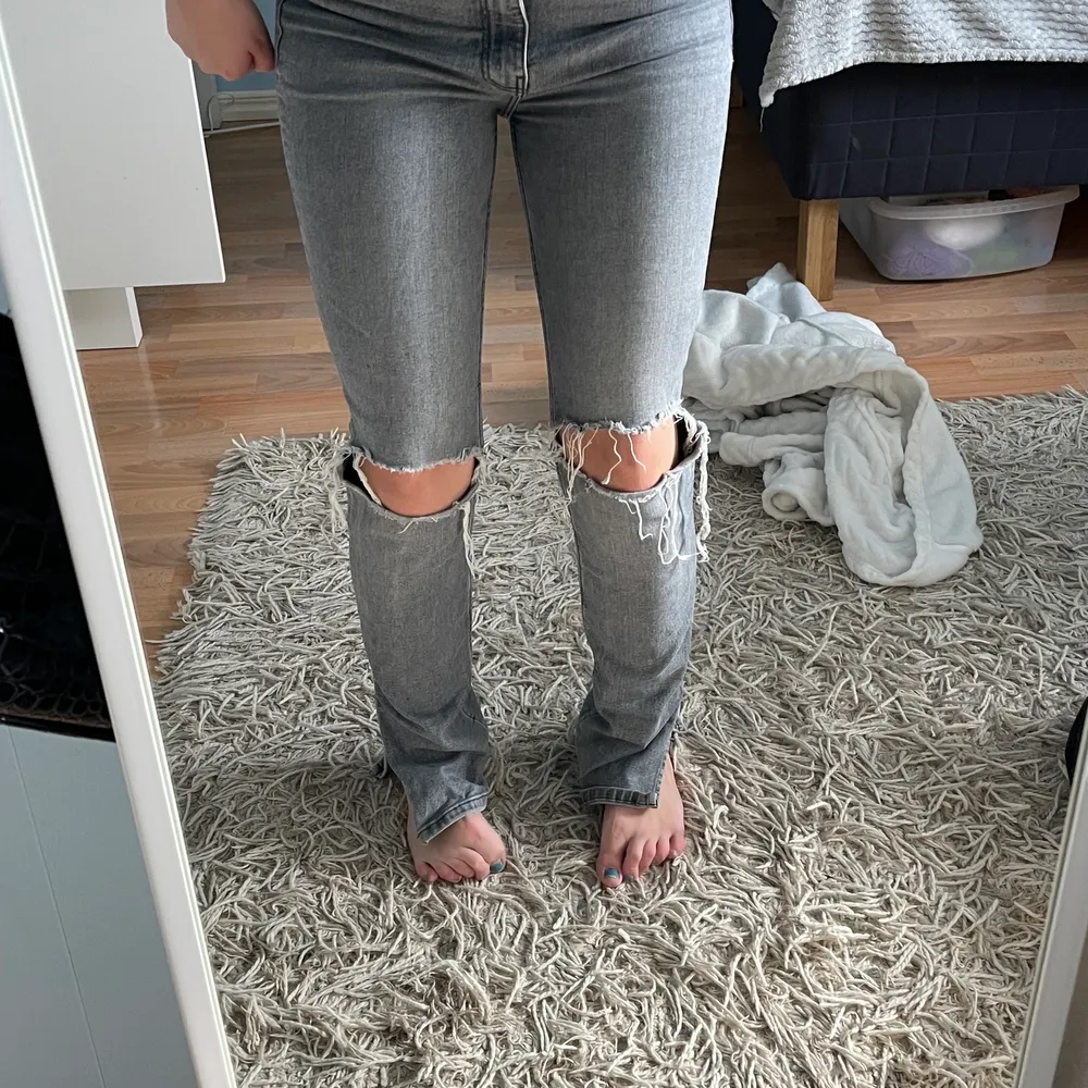 Dessa byxor är jättesköna men passar inte längre . Jeans & Byxor.