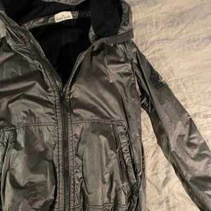 Stone island jacka - Stone island jacka i fint skick nästan aldrig andvänd