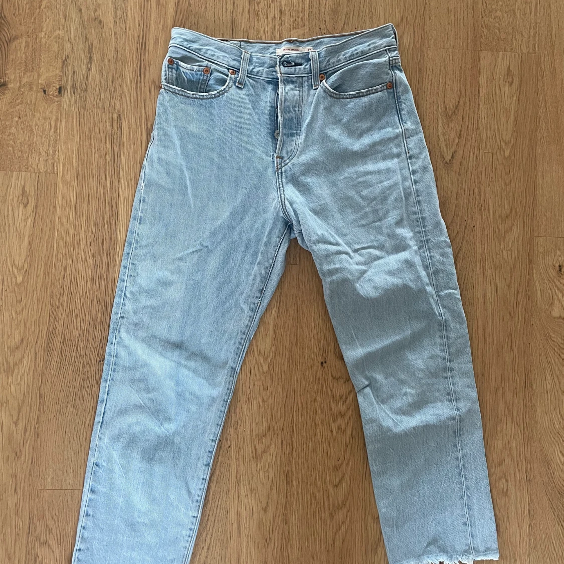 Levis wedgie straight 28 - 90