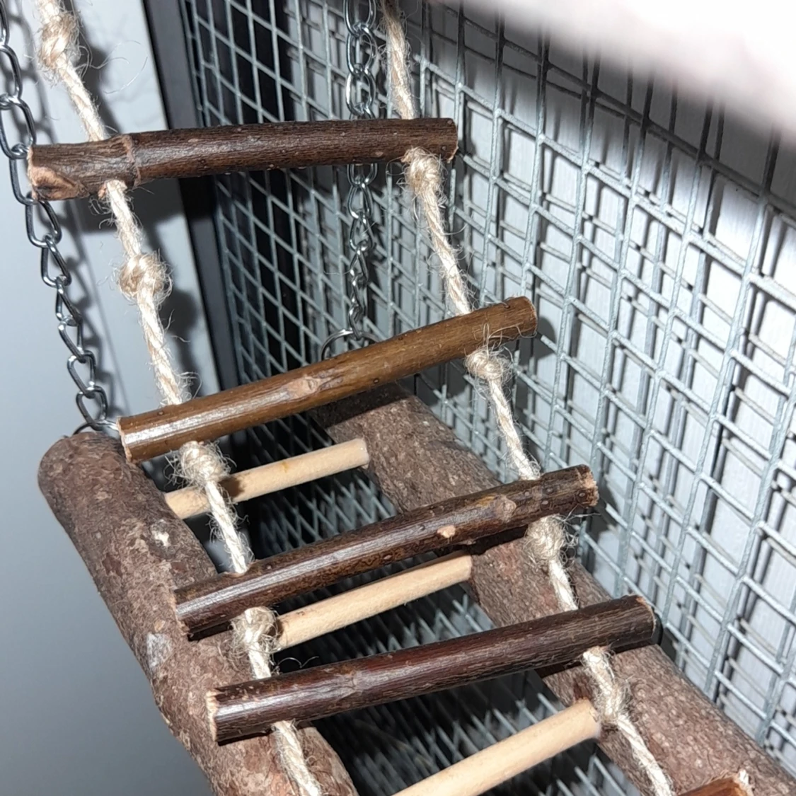 Säljer en smådjursklätterställning.  - 90