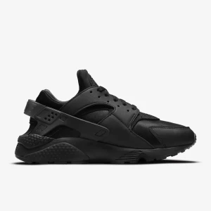 Nike Air Huarache  - Svarta vanliga simpla skor, skriv för fler bilder💗