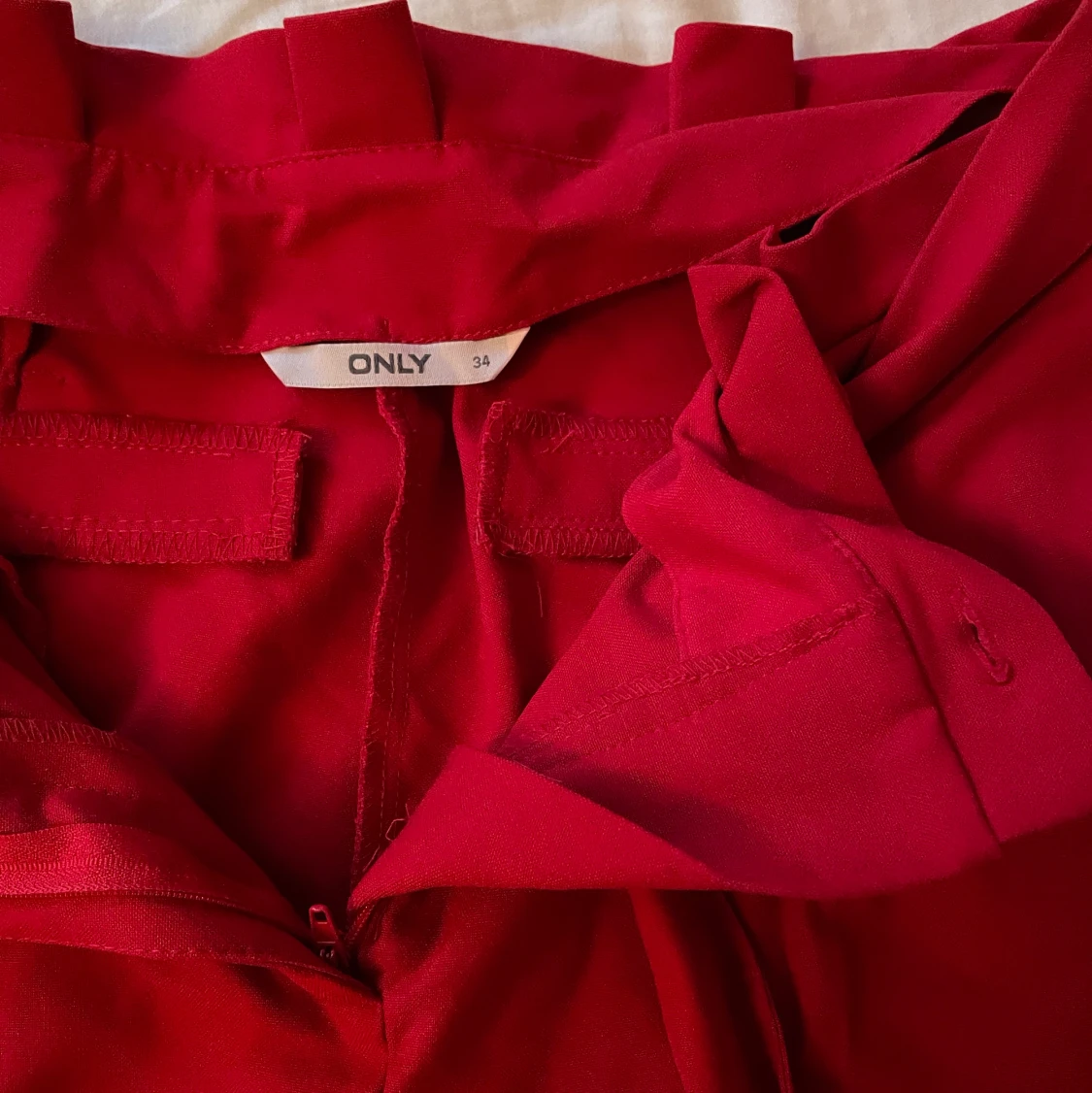 Finbyxor/kostymbyxor - 91