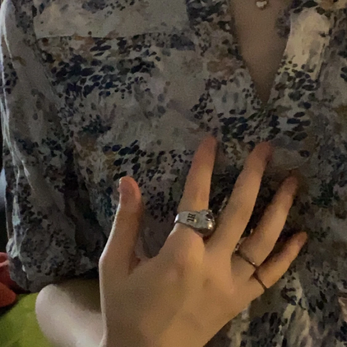  Blommig blouse  - 90