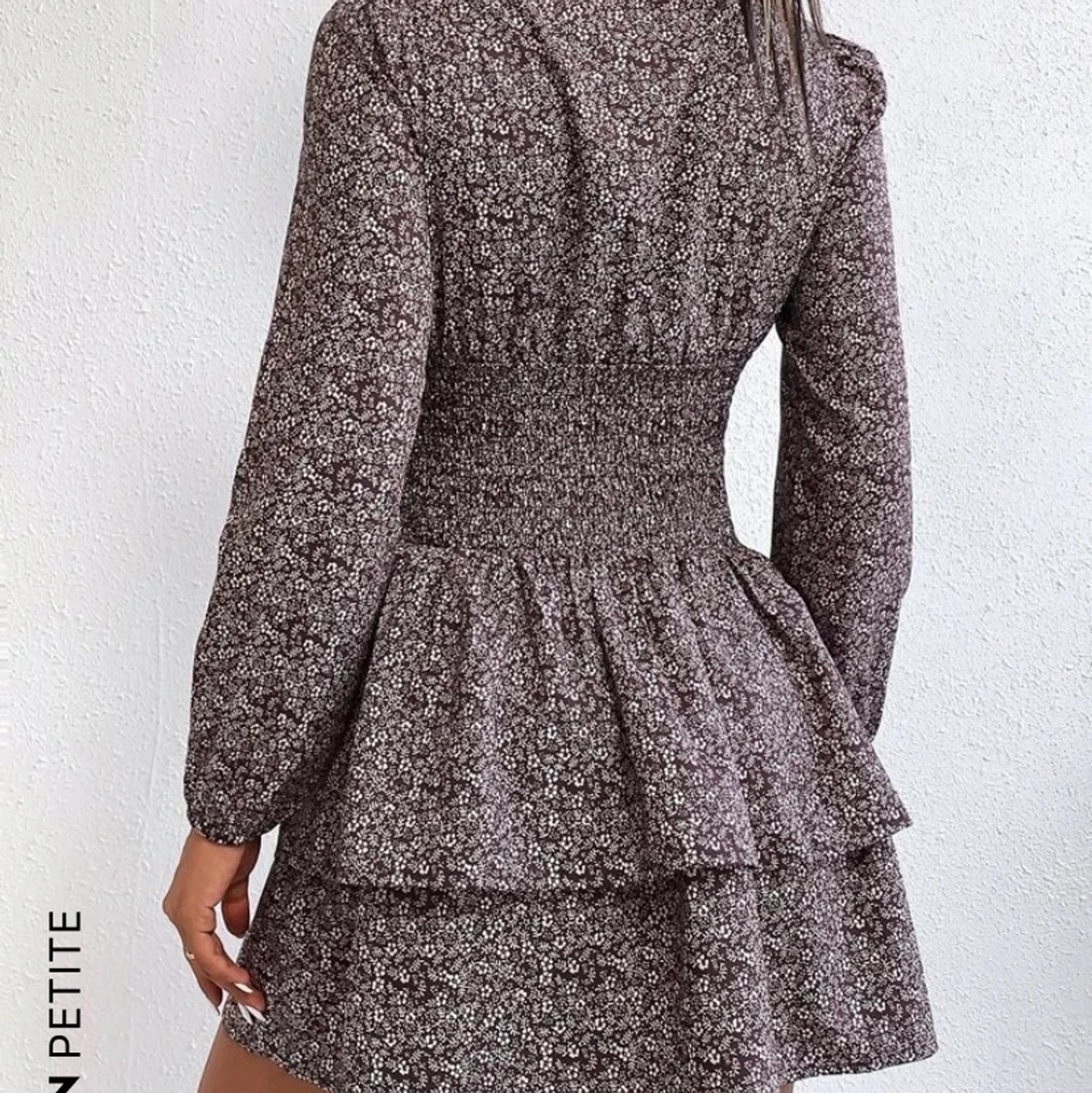 Blommig klänning - 90