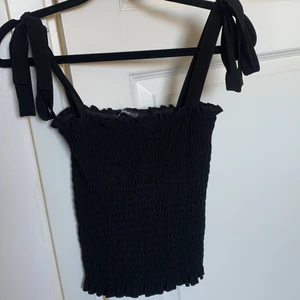 Linne - Linne från Gina tricot. Aldrig använd💓