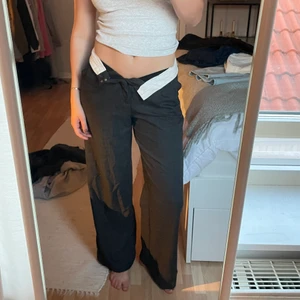 Kostymbyxor  - Kostymbyxor från zara 💕💕 rutiga 