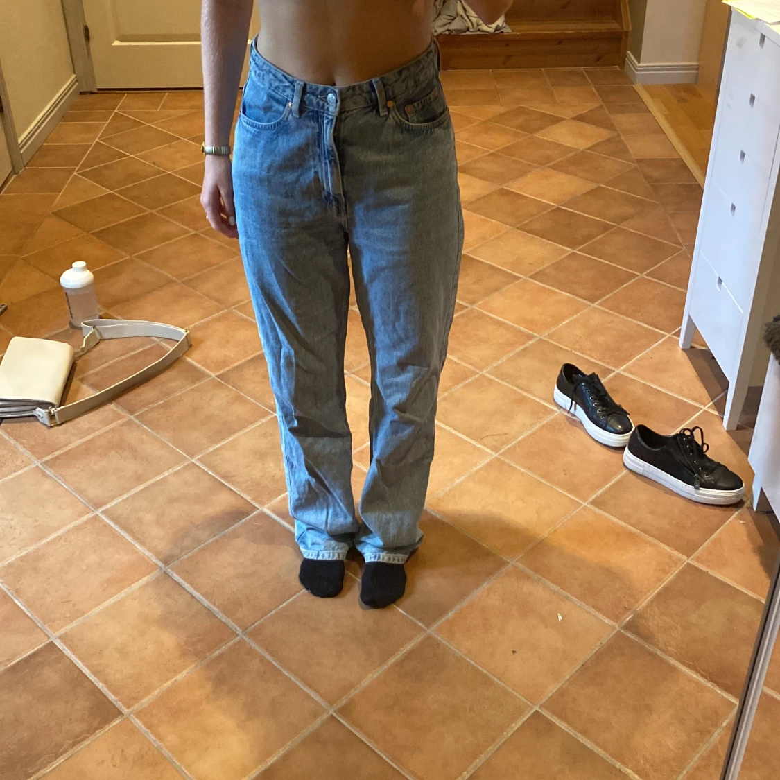 Blå weekdayjeans