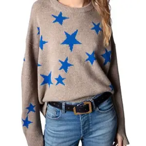 Så snygg zadig cashmere tröja med stjärnor på!! Aldrig använd och köpt i Paris. Nypris 4660