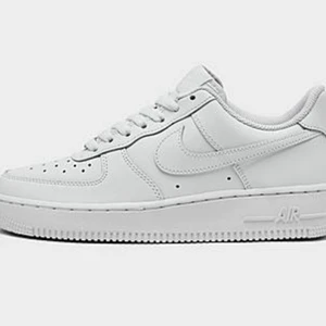 Nike airforce 1 - Helt nya, oanvända strl 44