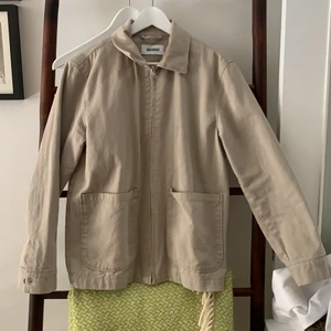 Tyg jacka - Tygjacka från Weekday Färg: biege