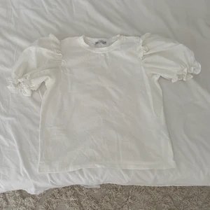 Zara topp - Supergullig zara blus som aldrig är använd!