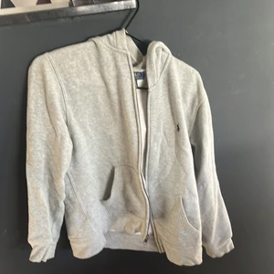 Polo Ralph lauren zip hoodie - Säljer min Ralph Lauren zip hoodie bra skick 