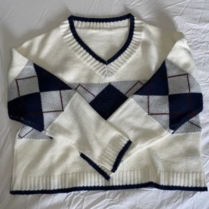 sweatshirt - skriv till mig vid intresse