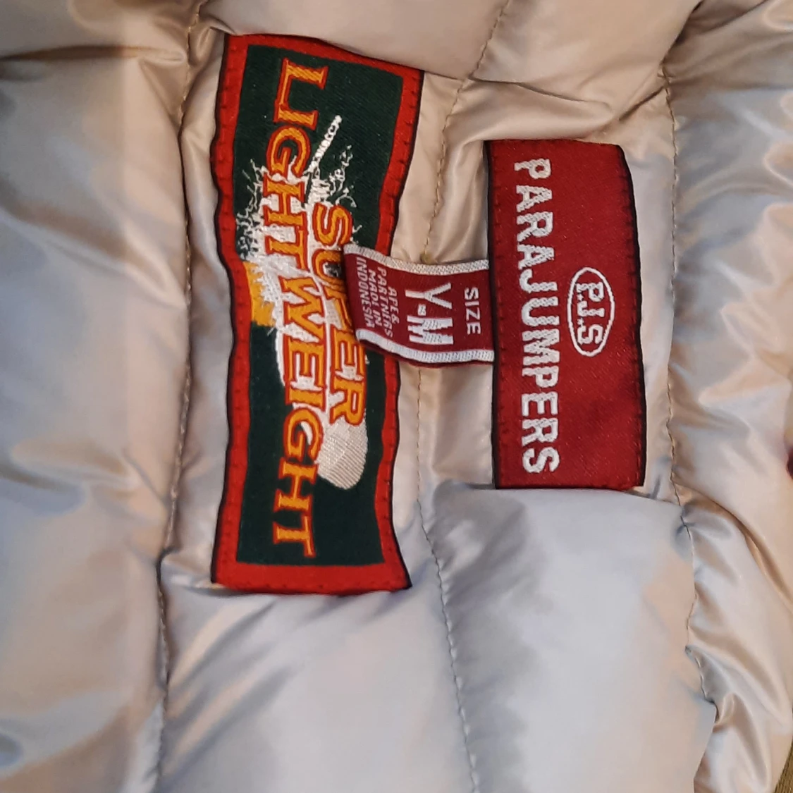 En parajumpers dunjacka storlek youth medium - 91