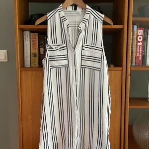 H&M skjortaklänning - Randig skjortaklänning