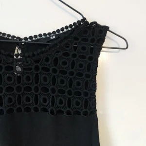 H&M / Linne med spets / Strl XS - Linne från H&M