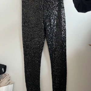Leggings - Leggings with sequins size 34