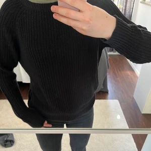 Stickad tröja  - Stickad tröja 