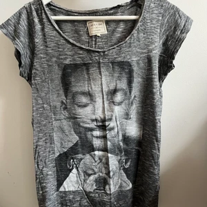 T-shirt  - Xs grey t-shirt 